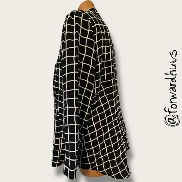 Ellen Tracy Silk Button-Up Shirt – Black & White Grid – Size 14 - Picture 5 of 9